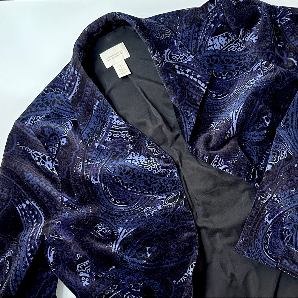 Chico’s Velvet Paisley Blazer 1 M 8/10 Blue - Picture 5 of 12